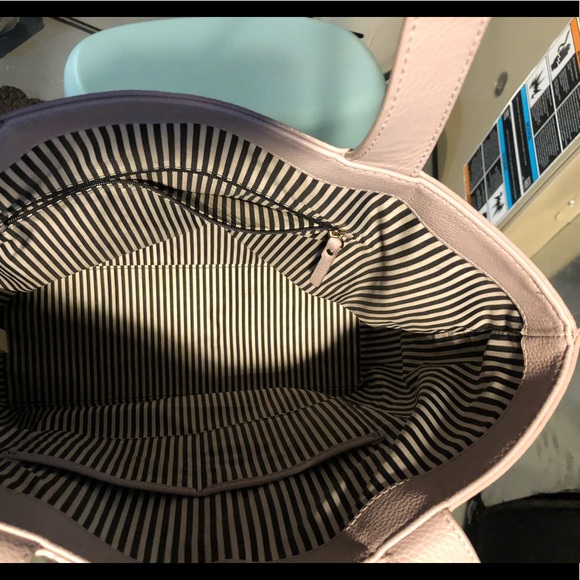 Kate spade tote - Picture 4 of 6